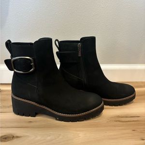 Blondo Waterproof Nubuck Boots